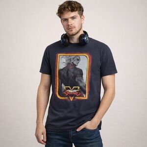 Street Fighter | Vintage Ken Masters Graphic Tee | Small | Retro Video Game Shir